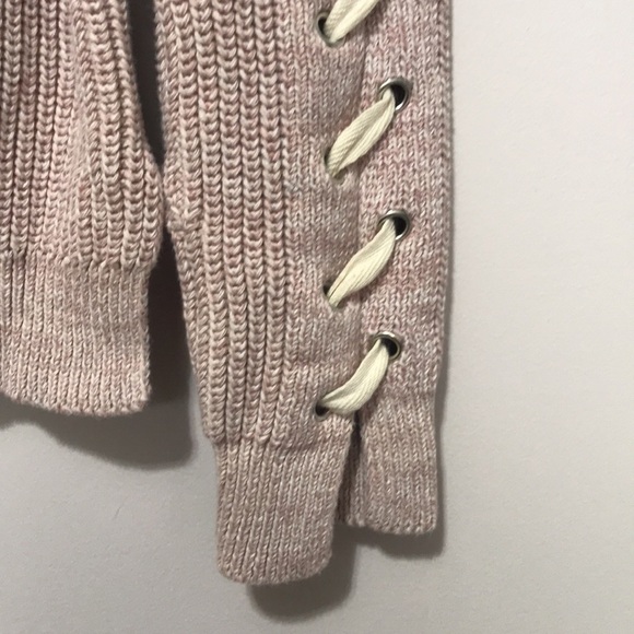JOHN + Jenn pink knit sweater with weave laced in the back Small - Picture 8 of 12